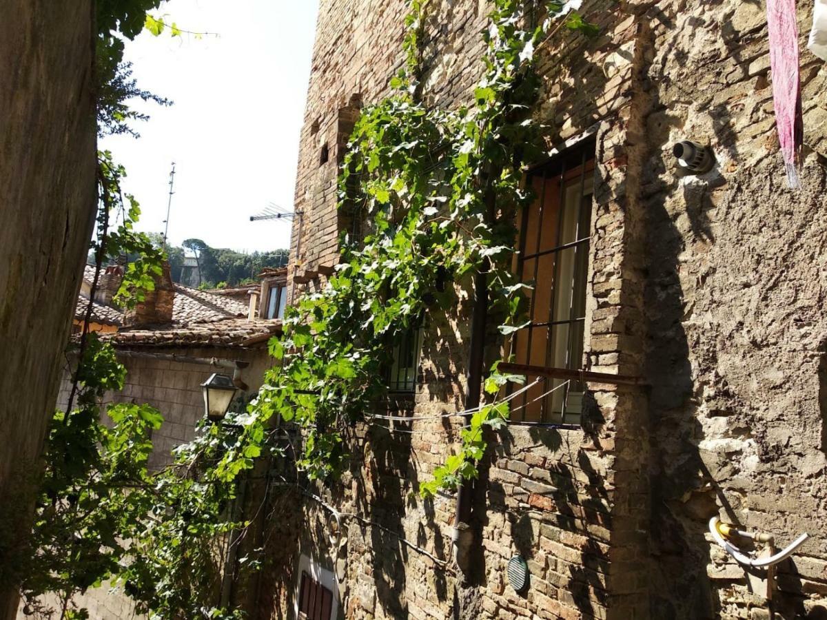 Ai Barutoli Apartment Perugia Luaran gambar