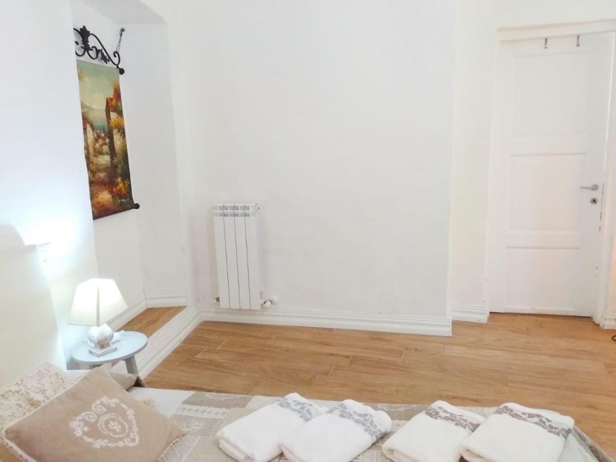 Ai Barutoli Apartment Perugia Luaran gambar